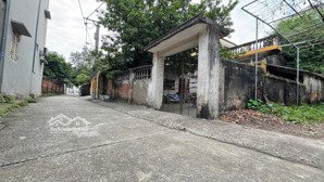 cần bán lô đất góc 2 mặt đường tại xã viên nội(ứng hòa) nay là xã ứng thiên. lh: 