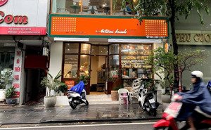 cho thuê cửa hàng mặt phố nguyễn hữu huân 40m2 mặt tiền 6,1m 36tr vào ngay, đoạn đẹp nhất phố