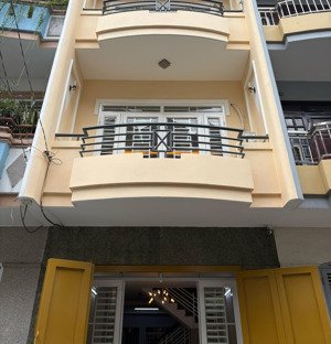 bán nhà mặt tiền cao lỗ, quận 8, 4 tầng, 4x16, nhỉnh 13 tỷ