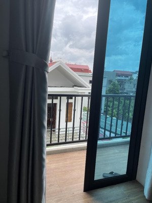 bán nhà 3 tầng ngọc chi vĩnh ngọc 62m2 mt 4,5m .8,5tỷ có tl sát các dự án toàn 108 tầng , cầu nt