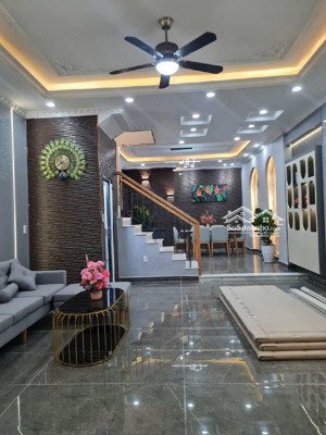 nhà mới đẹp vào ở ngay -nguyễn tư giả .p12. gò vấp - tặng toàn bộ nội thất - 51m2 - 3 tầng -