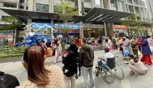 cc bán căn shop chân đế tầng 1 sát sảnh, mặt đường lớn, dòng tiền 40tr/tháng chỉ với 4,x tỷ