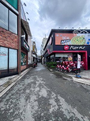 bán gấp nhà 55m2, ngang 5m, hẻm xe hơi, 5 tầng, khu đồng bộ cao cấp thống nhất gò vấp, shrchỉ 8.5tỷ