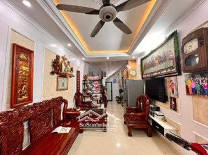 lê thanh nghị - 32m2 - nhà dân xây - 5 tầng 2 mặt thoáng - chỉ 8 tỷ 4