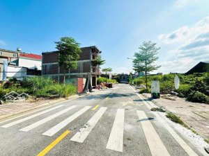 bán đất tđc 83 đường vòng vạn mỹ 65,8m2 ngang 4m tây tt