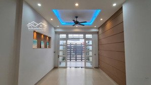 cho thuê nhà 1 trệt 3 lầu 5pn 4x18m mặt tiền đường số phường tân quy