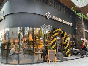 bán 9 căn shophouse thảo điền green đã có hđ thuê, nguồn thu dòng tiền ổn định, sổ hồng lâu dài