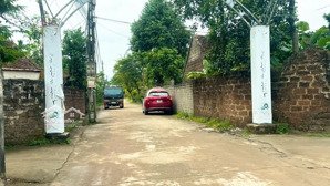 nhà dân tách bán 98m, oto tải vào, giá hơn 1 tỷ nhỏ, sẵn sổ đỏ