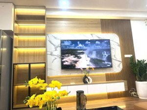 giá thật! chính chủ gửi bán căn hộ 71m, 2 ngủ chung cư bonaza duy tân, full nội thất, giá 8 tỷ