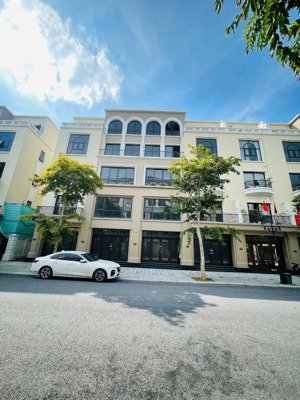 cọ xanh 75m2 trục đường 20m gần chung cư và trường học tại vin 2 giá chỉ 11,5 tỷ sẵn sổ 