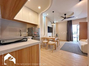 cho thuê penhouse 120m2 2pn 2wc sân vườn full nội thất ngay mặt tiền đường hồ bá kiện quận 10