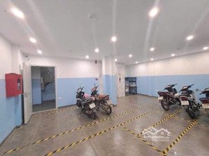 tòa căn hộ phú đô 52m2 7tầng 10phòng-dòng tiền tốt pháp lý rõ ràng