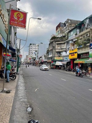 mặt tiền quận 5 - trần hưng đạo - kinh doanh đông đúc - 86m - nhỉnh 24 tỷ