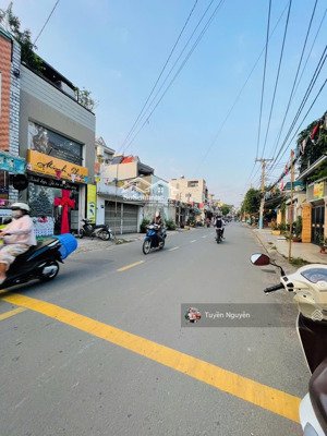 mặt tiền kinh doanh ngay chợ tam hà p.linh đông 172m2 ngang 8.5m bề thế phù hợp tách thửa hay chdv