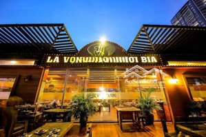 siêu biệt thự mặt hồ văn quán thuê thẳng nhận nhà luôn