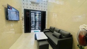 bán nhà quận 1 - hẻm 4m thông - 4 tầng - chỉ 5 tỷ nhỉnh - nhà vuông vức, không lỗi phong thuỷ