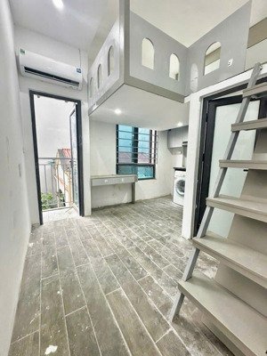 khai trương ccmn 25m2 gác xép full đồ. ban công, máy giặt riêng tại khương hạ