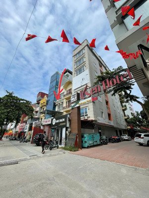 cần bán mặt nhà phố nguyễn khánh toàn - cầu giấy dt 115m2 phù hợp xây building. lh ngay: 