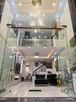 bán nhà bạch mai, 6 tầng, ngõ ba gác, rất gần phố