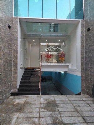 cho thuê nhà mặt tiền 127a lê quang định phường 14 (ngay chợ bà chiểu) quận bình thạnh