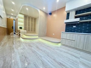 bán nhà riêng tây sơn - dt 45m - 6 tầng thang máy - full nội thất - cách ô tô 15m- giá cực hợp lý