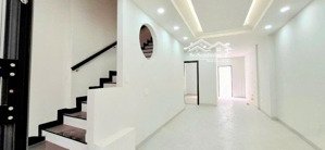 bán nhà siêu phẩm ngay trung tâm phường hiệp bình phước gần kđt vạn phúc city chốt 6 tỷ 9 với 75m2