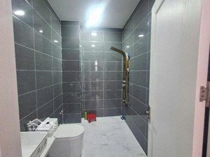 nhà 3 tầng hẻm xe hơi 803 htp quận 7. 7*18,5m, hơn 9 tỷ