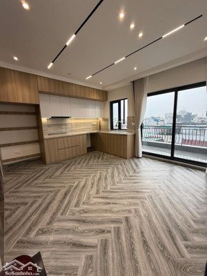 nhà mới phố trạm 6 tầng thang máy ô tô đỗ cổng 38m² chỉ 11.5 tỷ full nội thất sịn