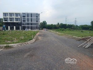 bán lô góc 2 mặt tiền đường xe ô tô 56.3m sổ riêng sát kcn linh trung 2, bình chiểu