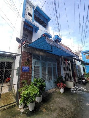 6,9 tỷ - nhà tân phú - khu aeon mall - nhà hẻm