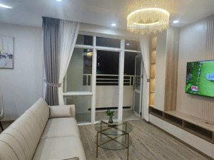 gia đình cần bán ch phú thọ bên lô 5, dt 67m2, 2pn, 2wc, có sh chính chủ. giá bán: 3.35 tỷ còn tl