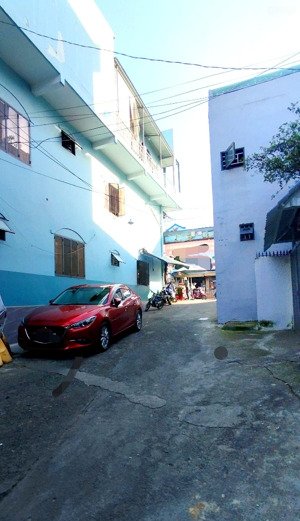 ngang 8m căn hộ dịch vụ 18 phòng hẻm xe hơi sát mặt tiền ngay chợ bà chiểu - bạch đằng