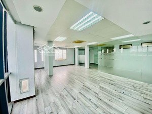 chỉ hơn 10 triệu có ngay văn phòng 120m2, mặt phố vũ tông phan, view thoáng, mới , full kính trước