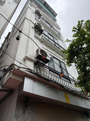 bán nhà phố nam dư - lĩnh nam 5 tầng hiện đại ô tô 4 chỗ đỗ cửa ,giá nhỉnh 7 tỷ