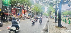 vị trí mặt phố kim ngưu, kinh doanh sầm uất.nhà 5 tầng,thang máy,56m, ở cho thuê ra dòng tiền,7ngu