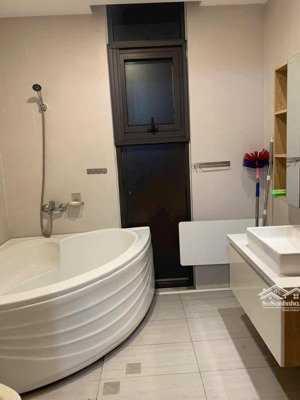 bán gấp chung cư nguyễn ngọc phương 68m2 2pn2wc 2ty880