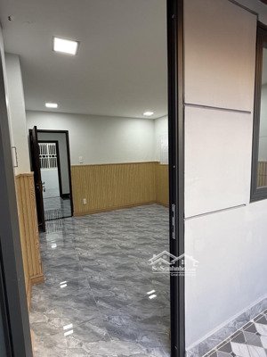 nhà đẹp dương bá trạc q8- btct 3 tầng- ngang hơn 4m sát cầu nguyễn văn cừ- nhỉnh 5t