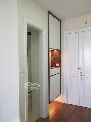 chính chủ cần bán căn 2pn 88m2 2wc full nội thất dự án vinata tower 8.7 tỷ. lh: duy 