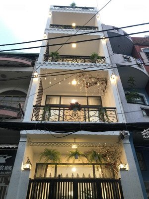 (hot) và hiếm mt trường chinh dt 5 x 25m, 5 lầu giá 29 tỷ còn tl