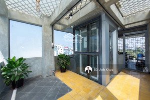 khu vip! đường nhựa xe hơi 6m trần nhật duật, q1 (dt: 65m2) 6 tầng thang máy ở ngay. chỉ 20,5 tỷ tl