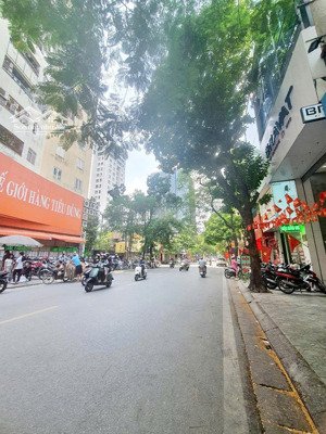 bán gấp nhà đẹp phố thanh đàm- hàng xóm ủy ban phường vĩnh hưng, ngõ rộng, gần ô tô tránh,hơn 7 tỷ