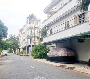 bán nhà mặt tiền cao lổ view cực cạnh công viên - 4 tầng mới ken chỉ vào ở - 64m2 - chỉ 13.5 tỷ