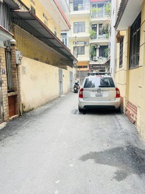 ccmn nghĩa đô cầu giấy - phân lô quân đội- ngõ thông oto - 123m - 27 phòng - dòng tiền 150tr/ tháng