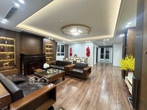 bán căn hộ mhdi, hoàng quốc việt, dt120m, 3 ngủ, căn góc, siêu thoáng, full nội thất