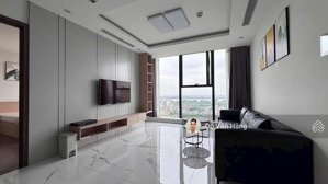 bán căn 2 phòng ngủ + 1 đa năng full đồ view sông hồng - giá 8,7 tỷ sổ đỏ sang tên