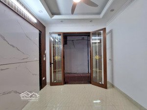 siêu phẩm dòng tiền phố vũ miên 47m , oto đỗ cổng , 7 tầng thang máy , 12 phòng , giá 12tỷ7