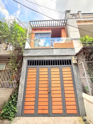 kế bên khu d, xvnt, trung tâm bình thạnh - chỉ 8.75 tỷ hẻm xe hơi thông - 51m2 3 tầng - kdc dân trí