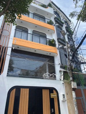 bán gấp tòa nhà chdv - 5.58m x 20m - full nội thất ngay trường đh công nghiệp giá 17 tỷ tl