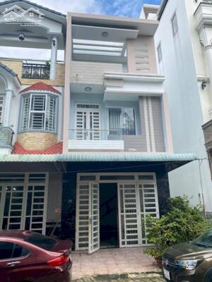 Nhà 1 trệt 2 lầu có hẻm hông - Số 79 đường 8C2 khu dân cư Hưng Phú 1