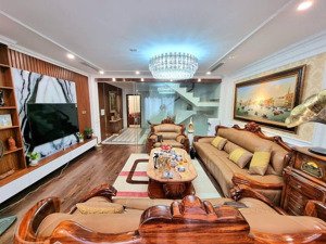 hàng hiếm! 26 tỷ , bán nhà lạc long quân, xuân la,tây hồ -88m2 - gara ô tô - thang máy -2 thoáng.